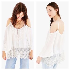 UO Ecote White Cold Shoulder Embroidered Boho Peasant Blouse Women Size XS